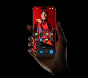 iPhone 17 Pro та Pro Max: Оновлений дизайн із камерною панеллю на задній стороні